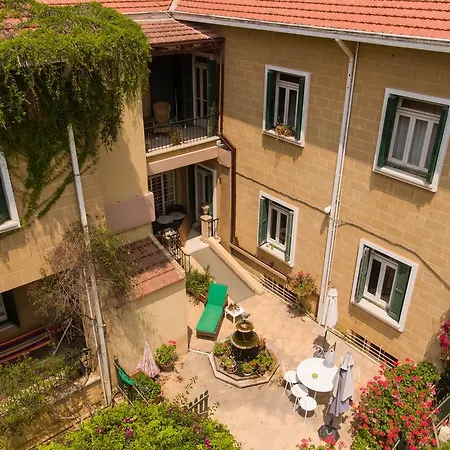 Double Nicosia